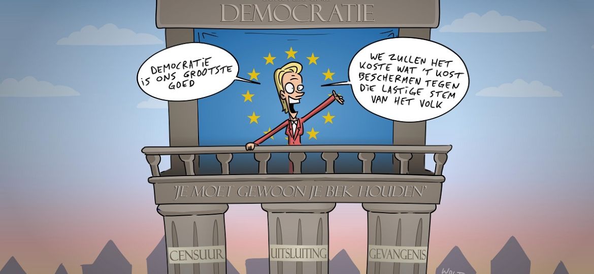 112 De onderdrukte stem van het volk ÔÇÿter bescherming van democratieÔÇÖ