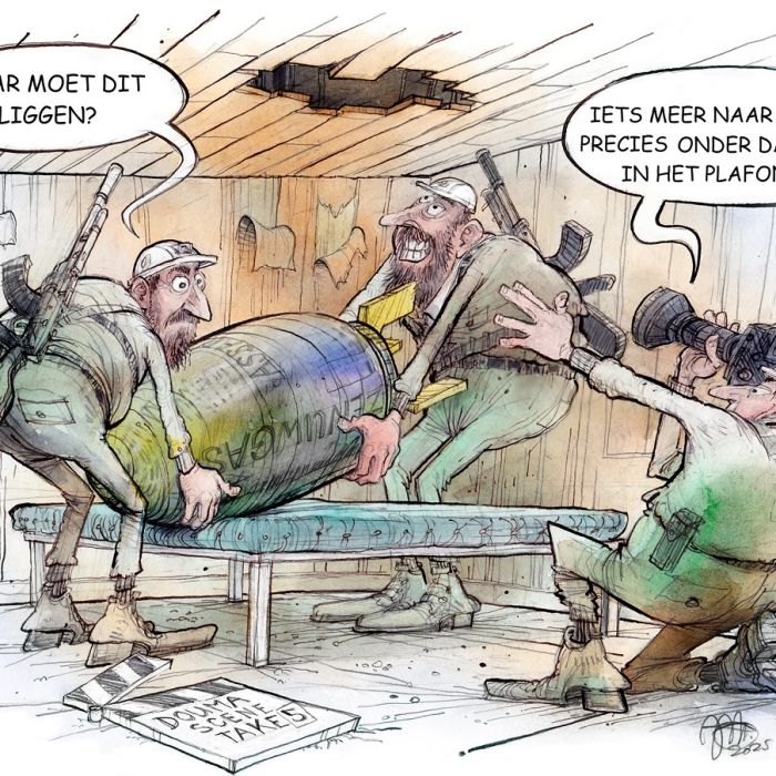 113 Het Westen steunt bij herhaling terroristen in Syrie╠ê